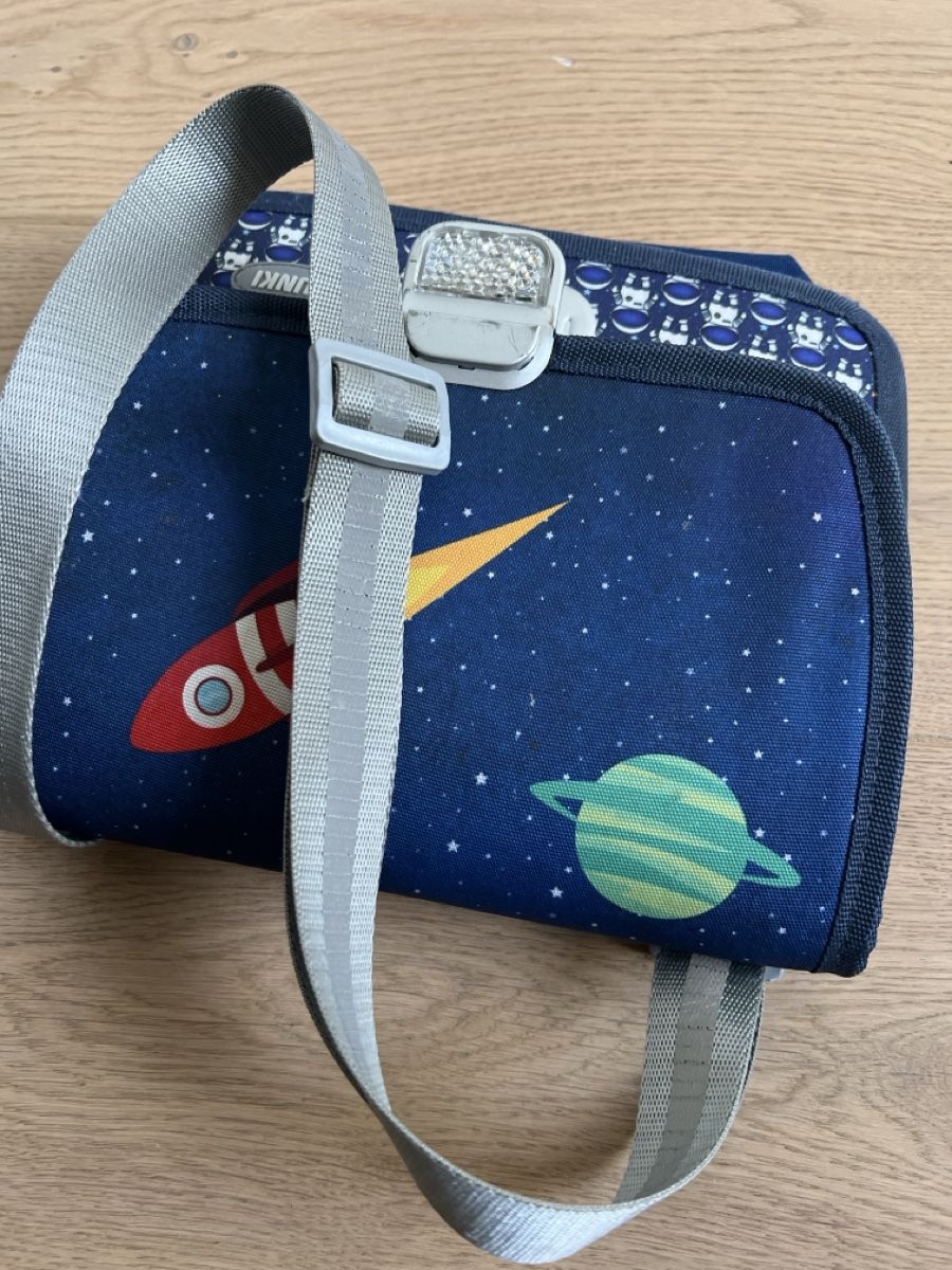 Funki Borse & Zaini: Funki Kindertasche Astronaut Weltraum  – Usato da Oensingen venduto da katepe 4