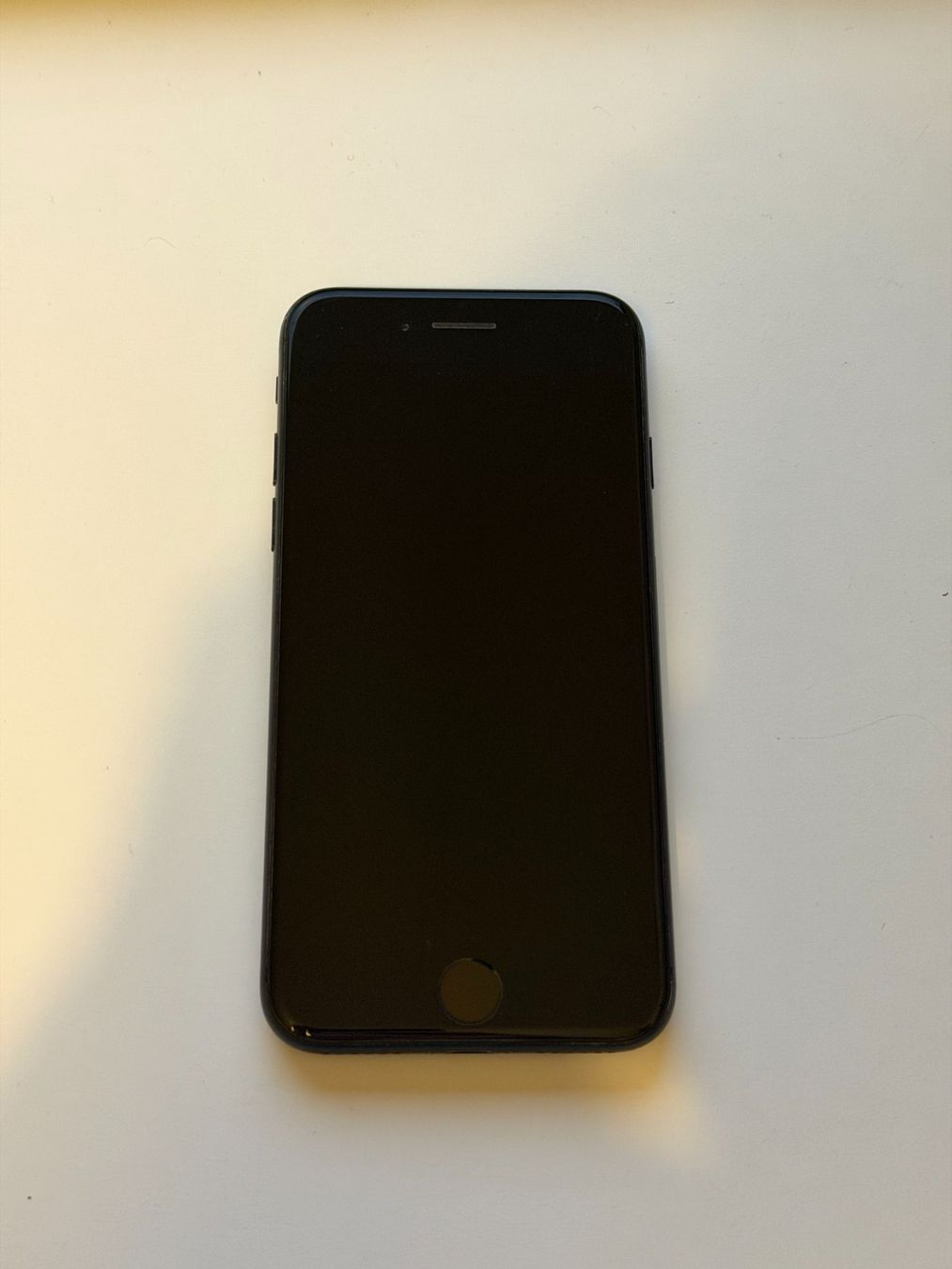 Apple Telefoni cellulari / Smartphones: iPhone 7, Black, 32GB – Usato da Muri b. Bern venduto da Flexline