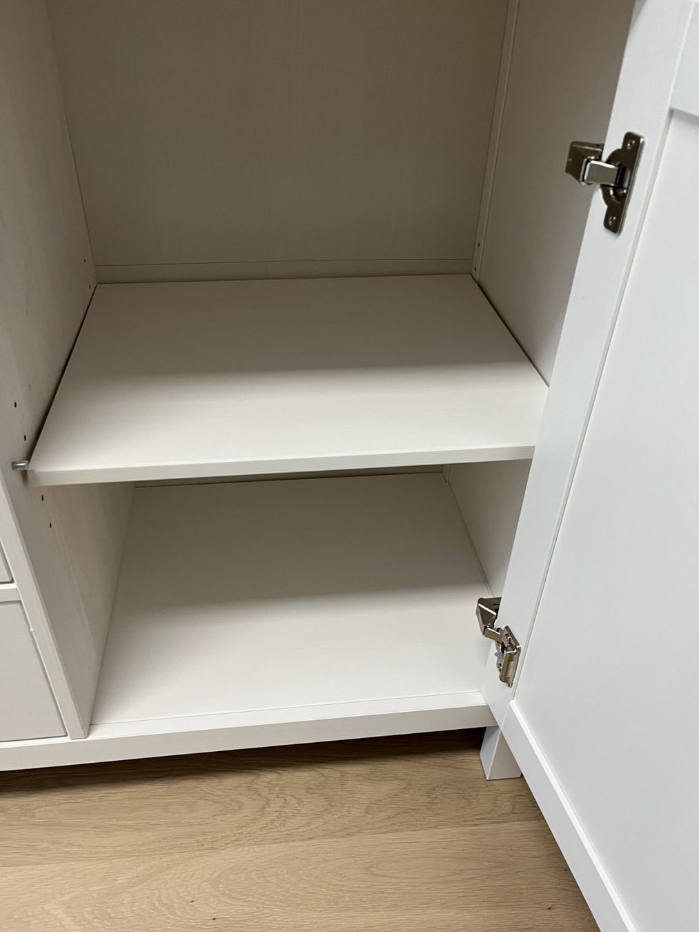 Ikea Cassettiere: Kommode HEMNES weiss von IKEA – Usato da Brügg BE venduto da Cinia 6
