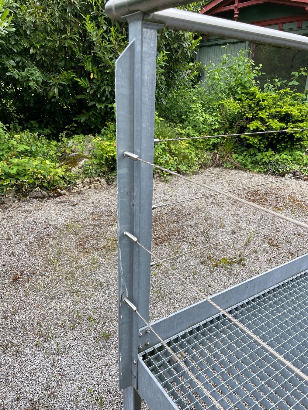Auffahrrampen: Modulare Rampe mit Handlauf – Gebraucht aus Zumikon von  7