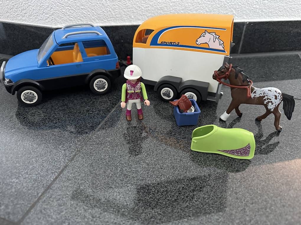Playmobil Spielzeuge: Playmobil PKWmit Pferdeanhänger – Gebraucht aus Rothrist von fiore09 1