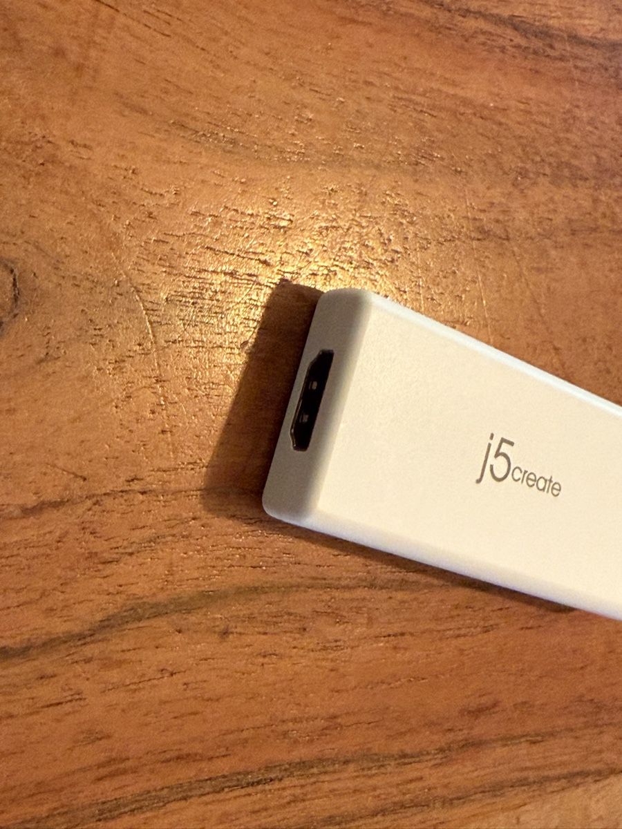 Adattatori: j5create USB Display Adapter HDMI / VGA  – Usato da Muri AG venduto da Ludrigen 2