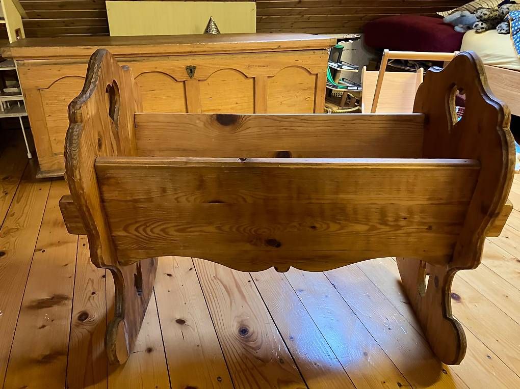 Culle: Babywiege, Puppenbett – Usato da Basel venduto da annosh84 3