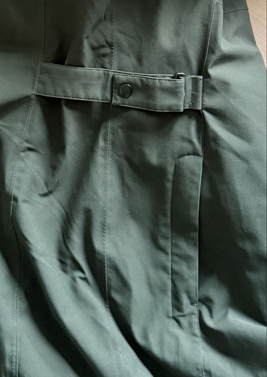 Killtec Cappotti: Killtec Outdoormantel, Gr. 40 wasser- und winddicht, olive – Usato da LUZERN venduto da Supigers 2