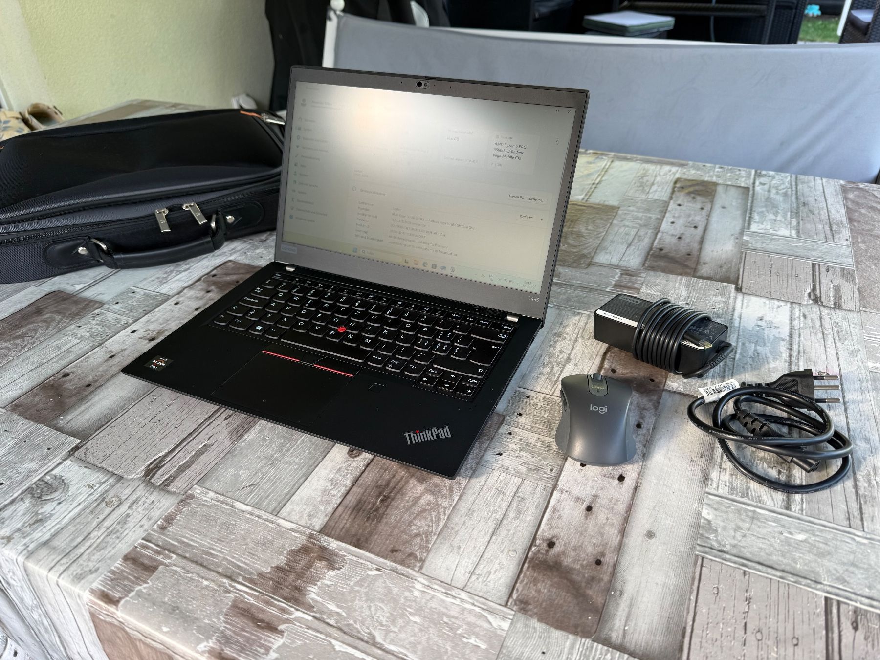 Lenovo Portables: Lenovo ThinkPad T495 AMD Ryzen 5 PRO – D'occasion à Bätterkinden par alexanderbuehler