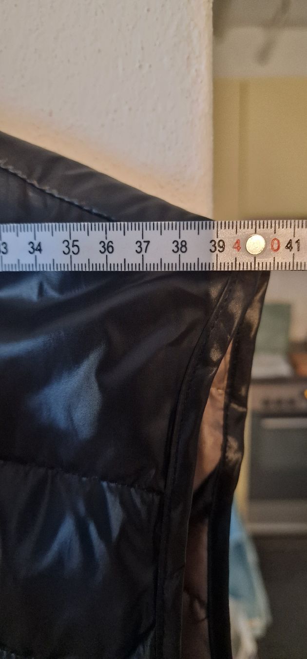 Gilets & Westen: Steppweste Damen schwarz Grösse 42 – Gebraucht aus Romanshorn von REALJessiB 7