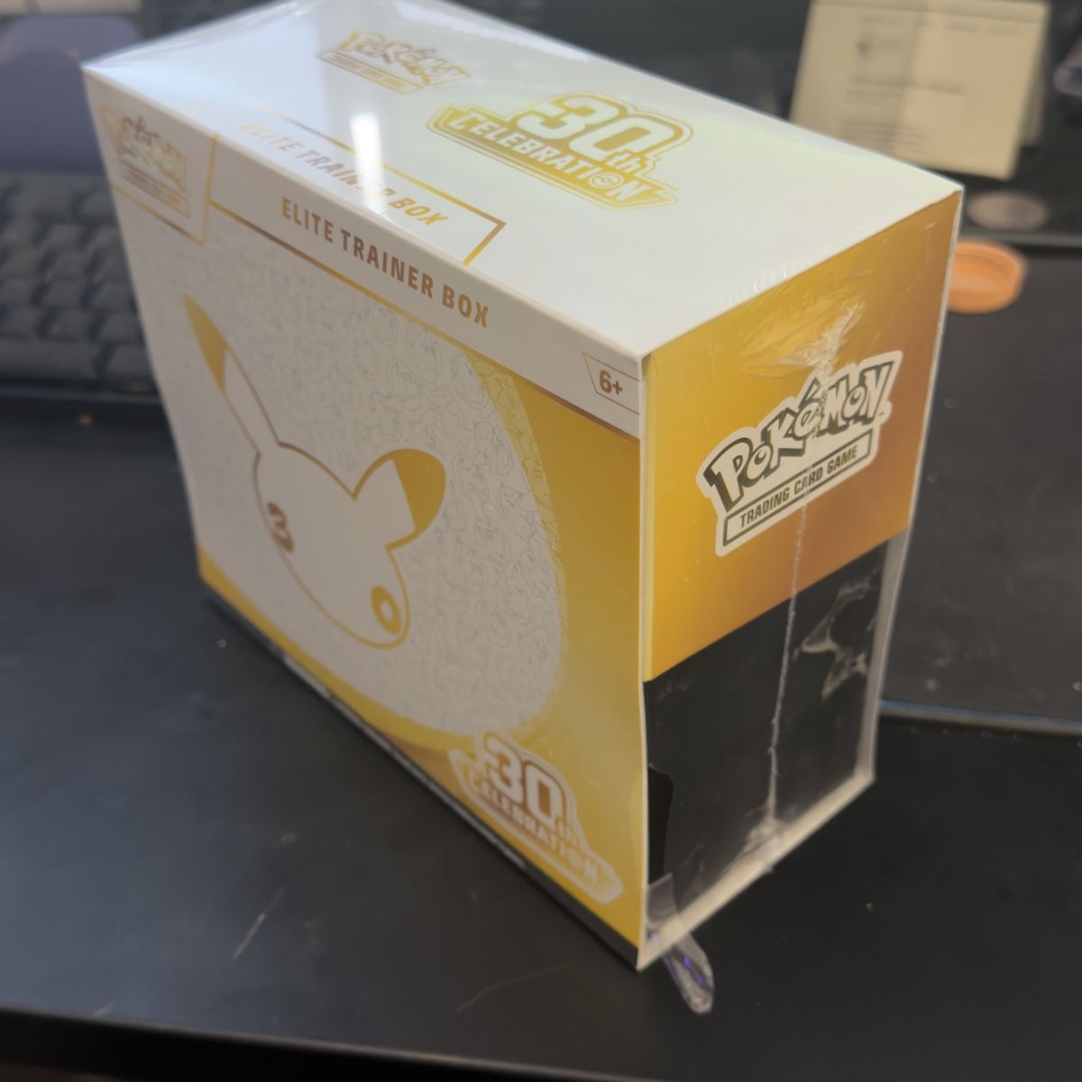 Pokémon Carte collezionabili: Pokémon Elite trainer box 30th EN – Nuovo e nell'imballaggio originale da Versoix venduto da Luca.vrgrs 3