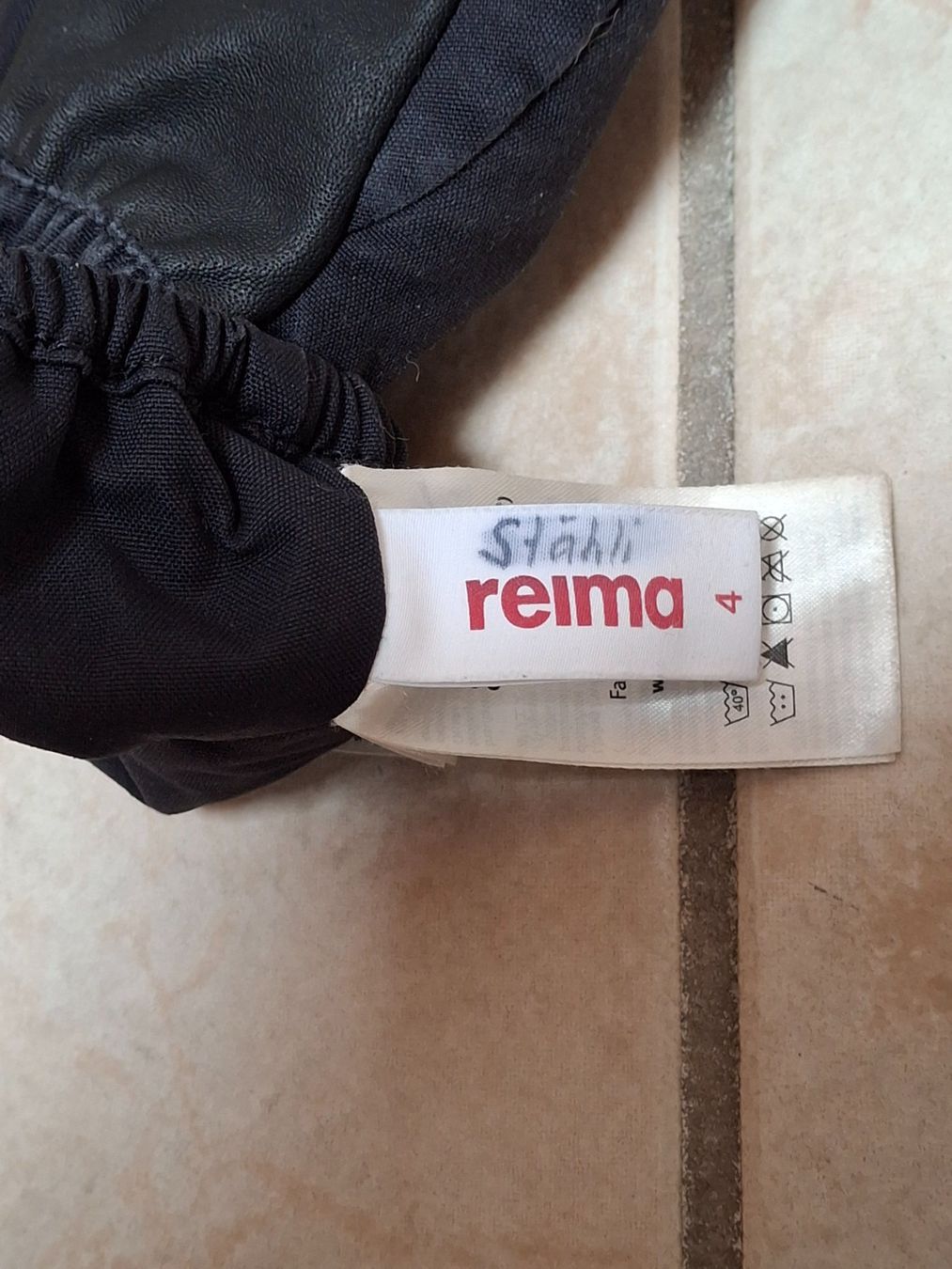 Reima Guanti: Reima Tec Handschuhe Grösse 4 – Usato da Wilderswil venduto da janabe 2