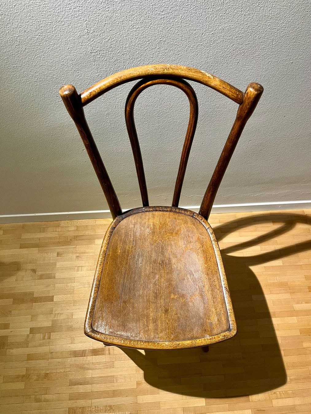 Sedie: Holzstuhl vintage – Usato da Winterthur venduto da Oli4_ 3