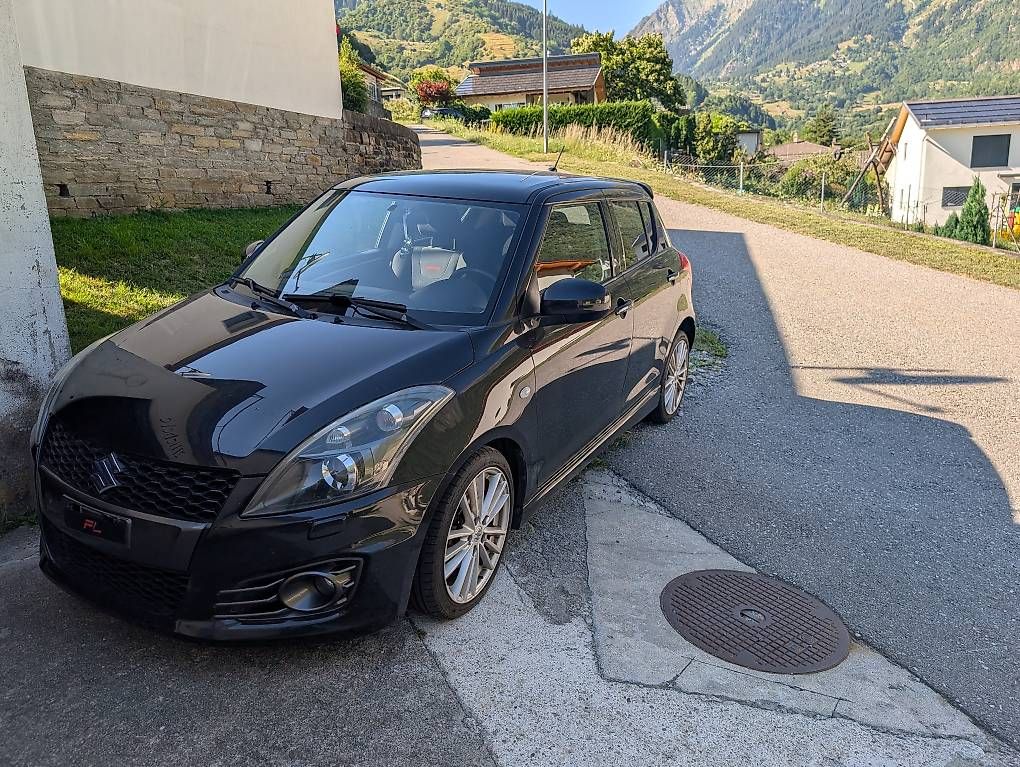 Automobili: Vendo Suzuki Swift sport  – Usato da Mesocco venduto da Spado1991