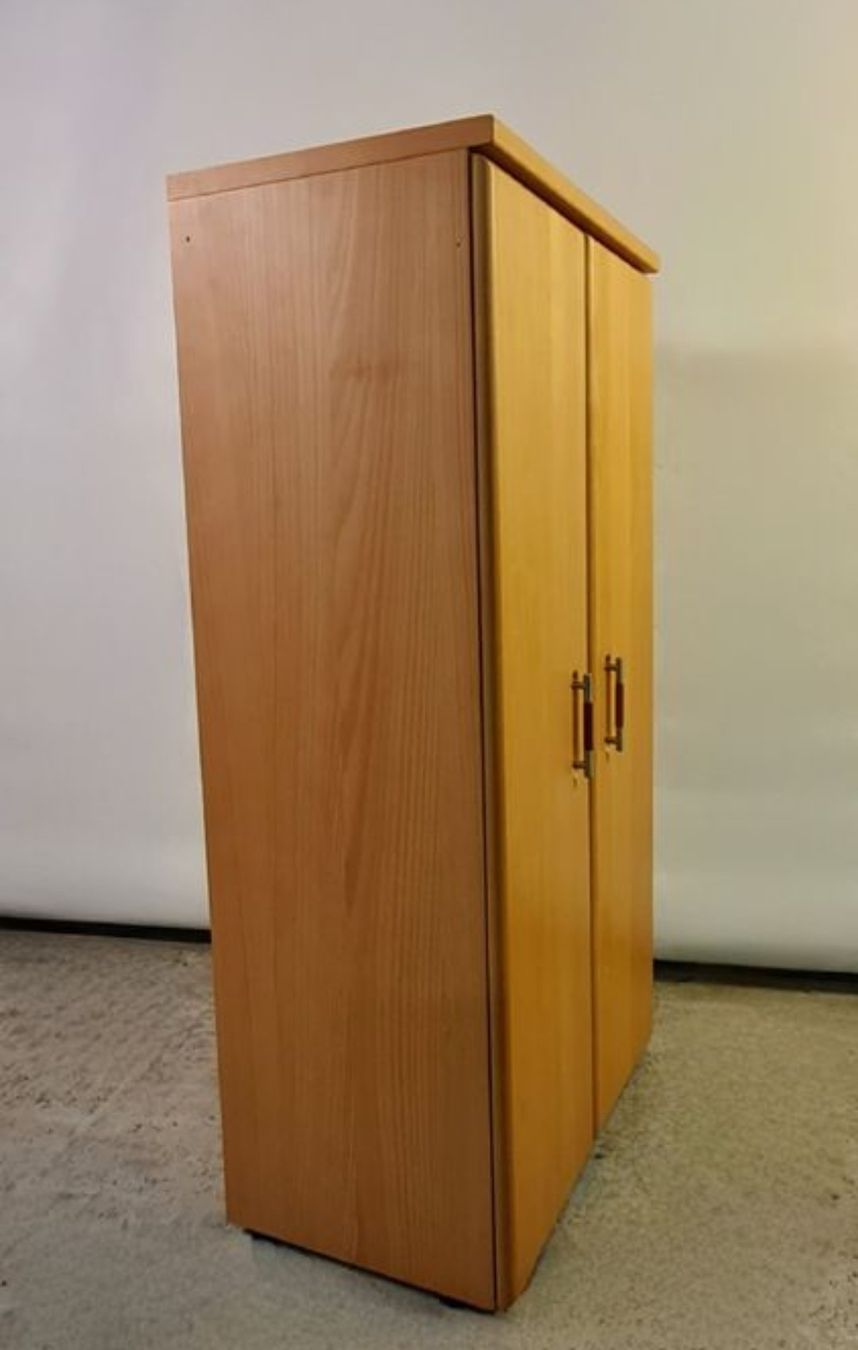 Schränke: Holzschrank – Gebraucht aus Basel von Silvio_89 1
