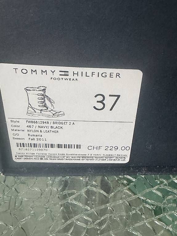 Scarpe da donna: Tommy Hilfiger Navi Black  – Usato da Bern venduto da Ninitto 4