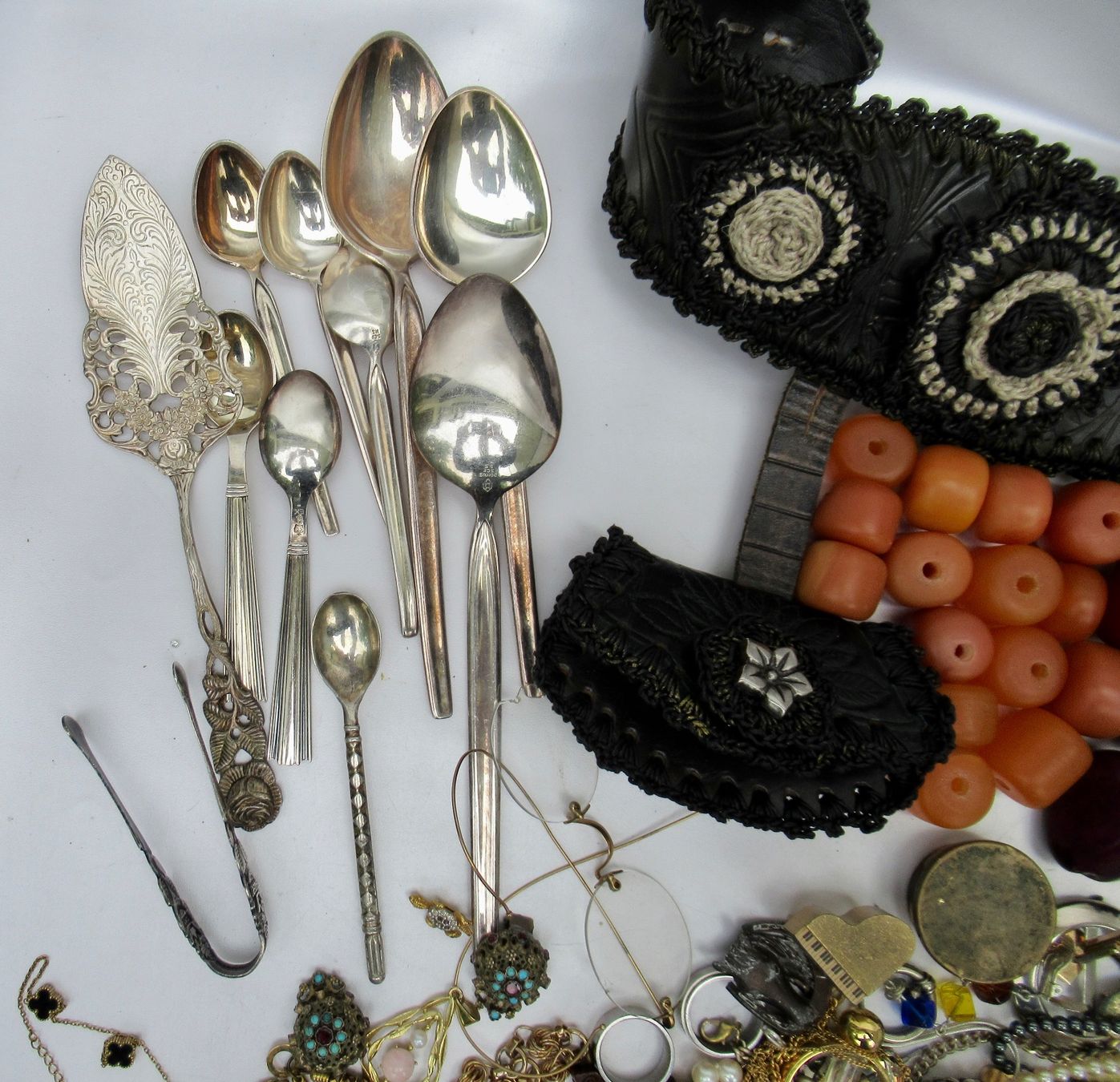 Sonstiger Schmuck: Lot Schmuck und Sonstiges – Gebraucht aus Bern von Colligentes 1