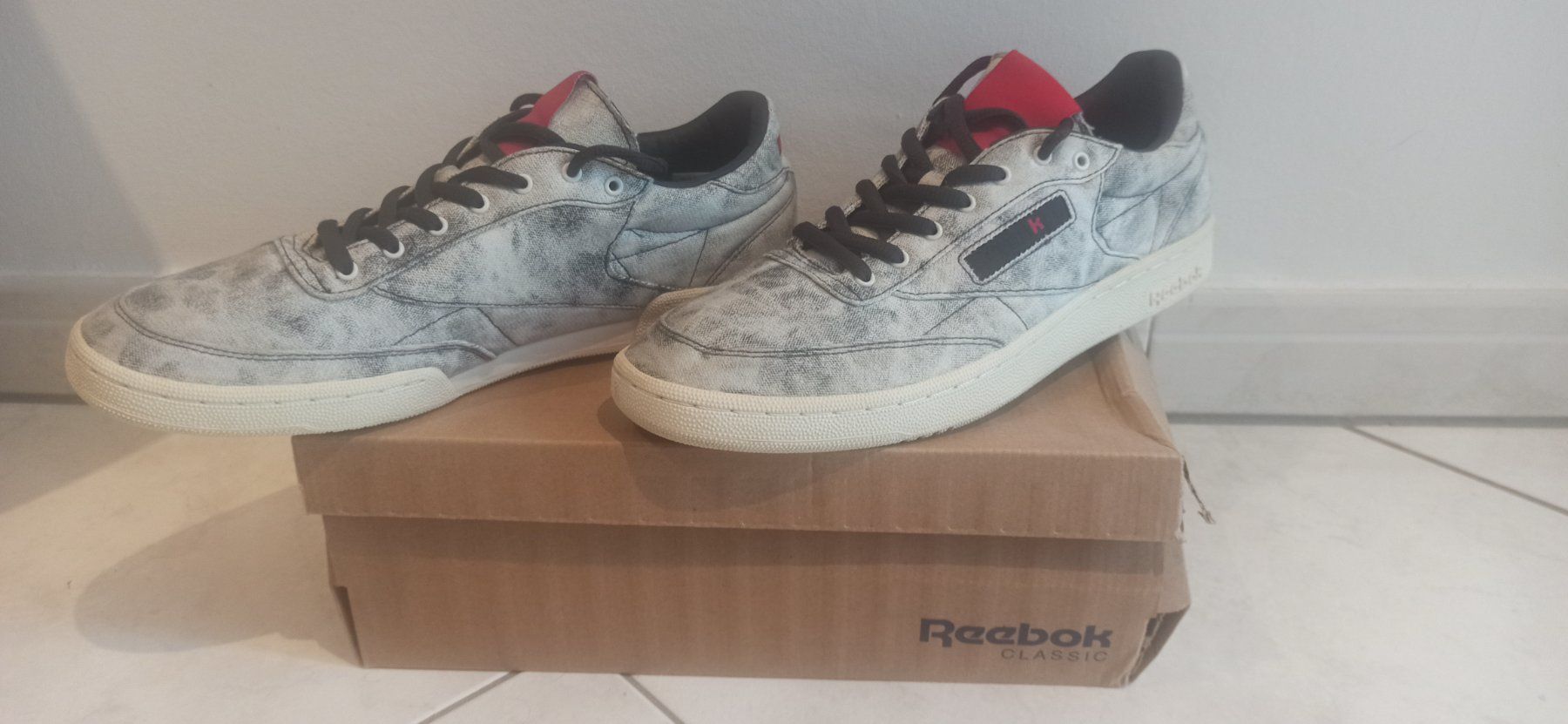 Scarpe da uomo: Reebok Classic x Kendrick Lamar Club C – Usato da porrentruy venduto da valie02 1
