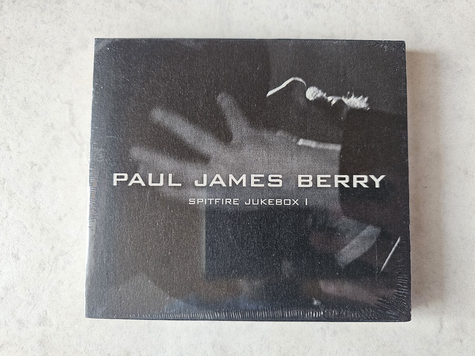 CD: Paul James Berry  -  Spitfire Jukebox l / Fabrikneu – Nuovo e nell'imballaggio originale da Schneisingen venduto da backstore24