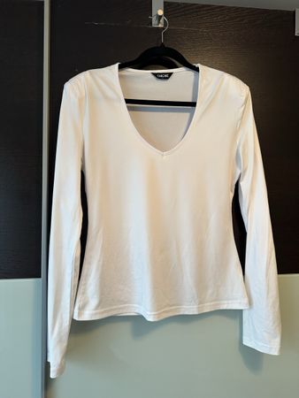 Langarmshirt Chiche weiss V-Ausschnitt Grösse S neuwertig