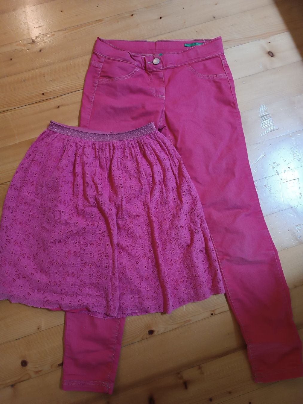 Zara Lotti & Set di vestiti: 2-teiliges-Kleider-Set – Usato da Basel venduto da mon_7m8h