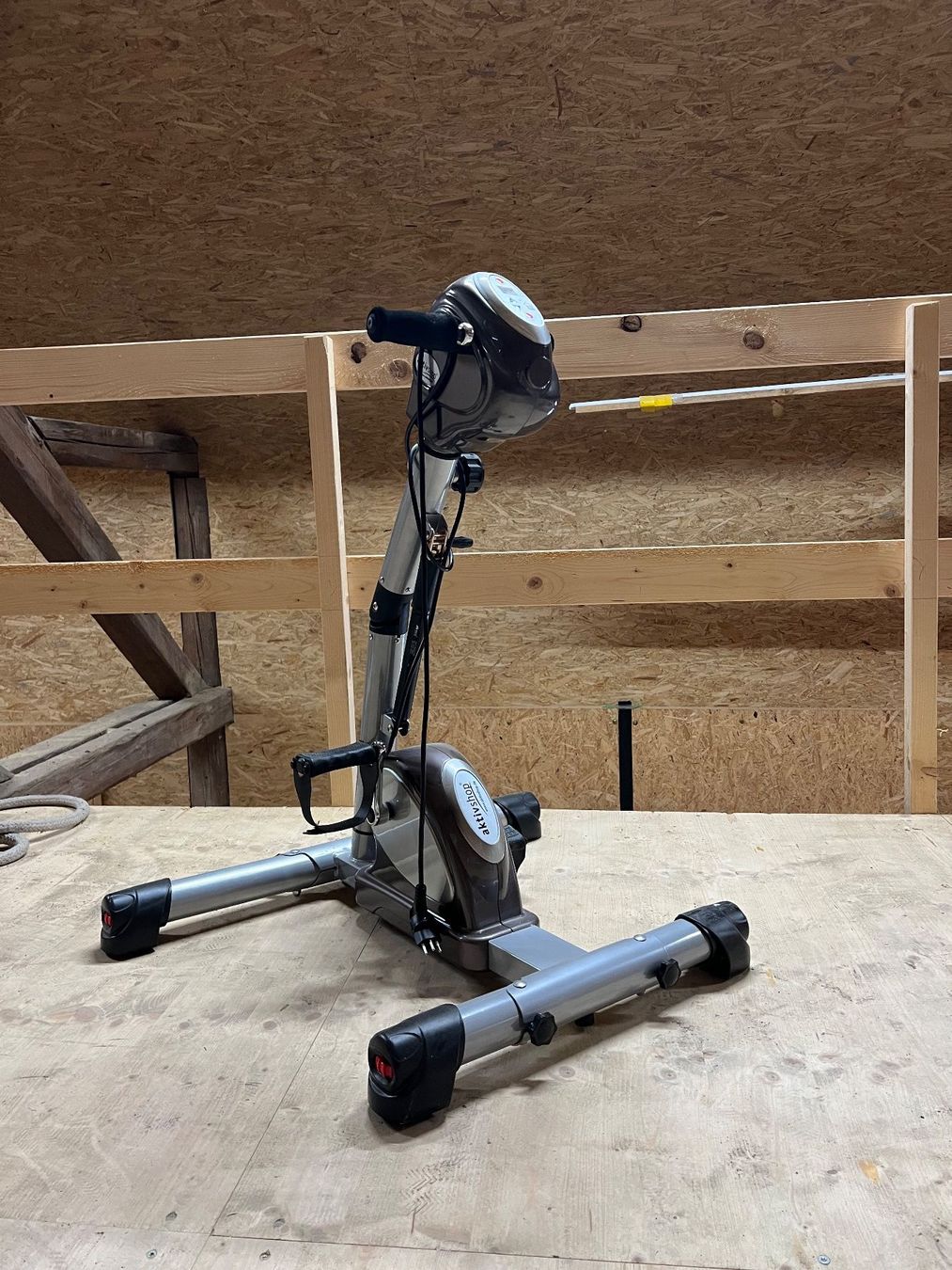 Hometrainer: Bein- und Armtrainer – Usato da Maschwanden venduto da nur_7pkj
