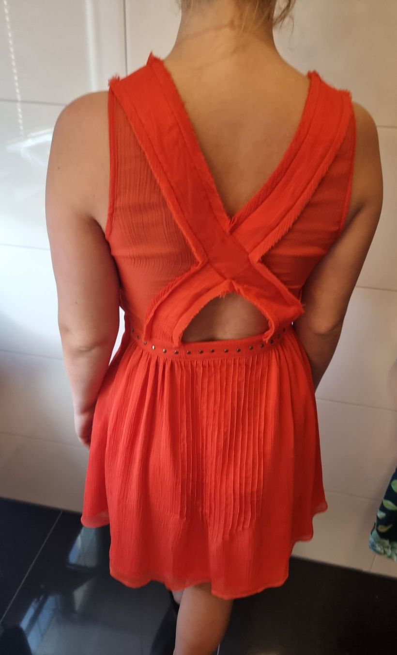 Guess Kleider: Guess Kleid – Gebraucht aus Zunzgen von ang_x2cl 1