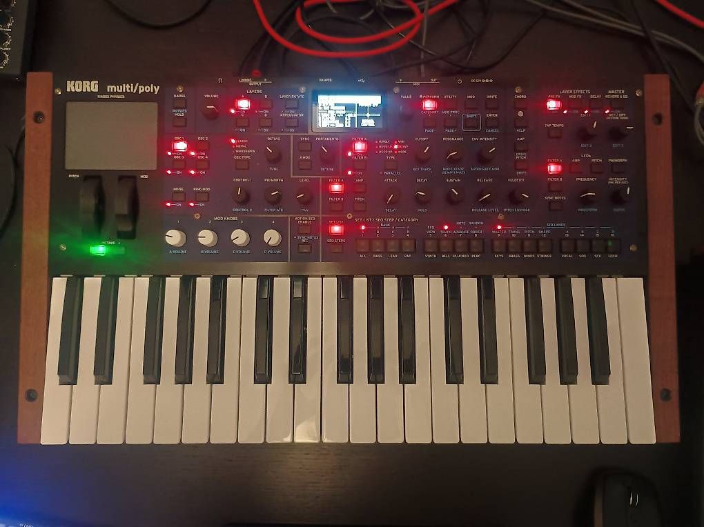 Korg Musikinstrumente: Korg Multi/Poly Synthesizer mit Decksaver – Gebraucht aus Zürich von zesinho 1