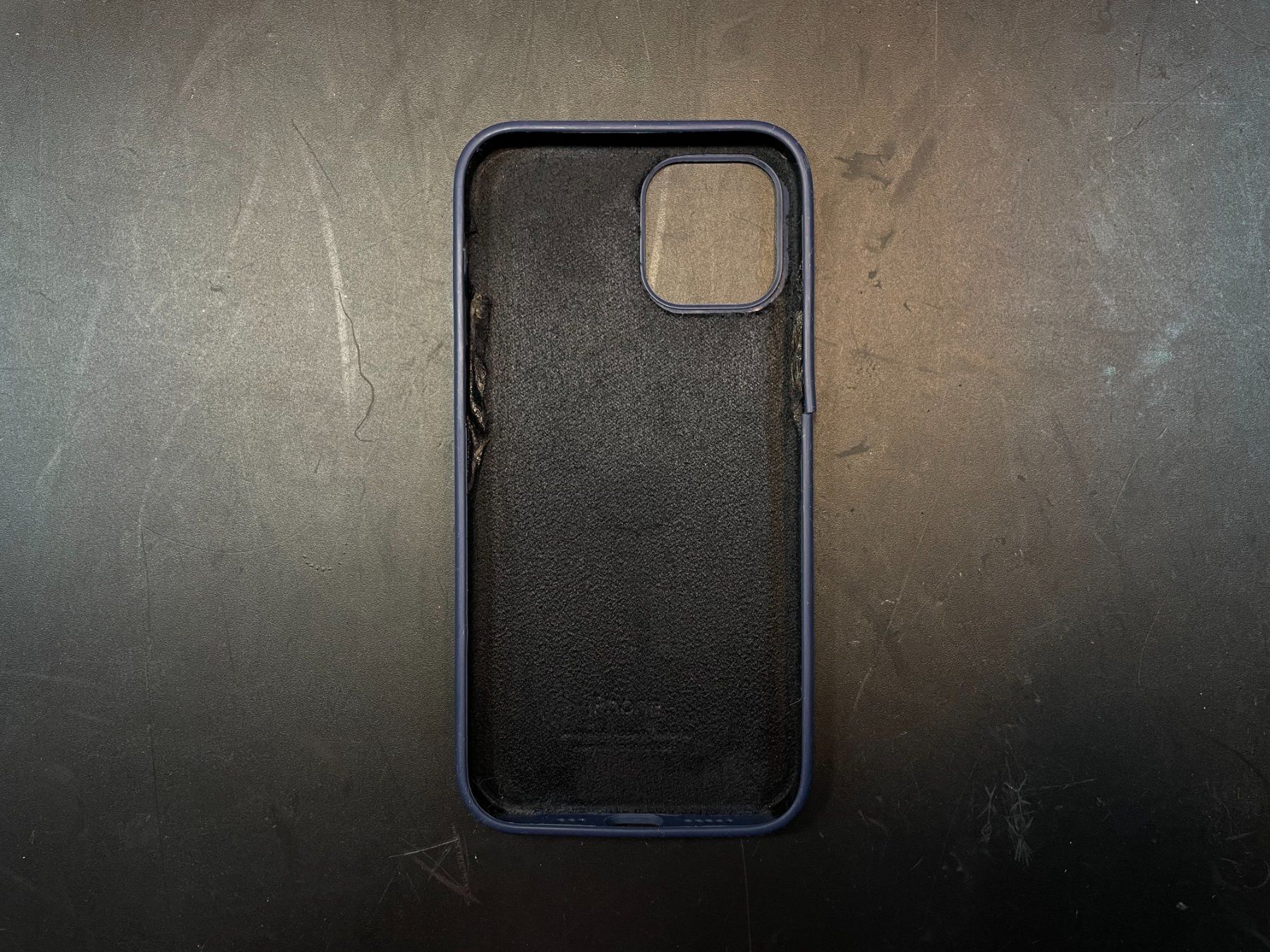 Apple Cover & Protezioni schermo: Original Apple iPhone 12 Handyhülle Navy Blue – Usato da Pfäffikon SZ venduto da michael_friedlos 1