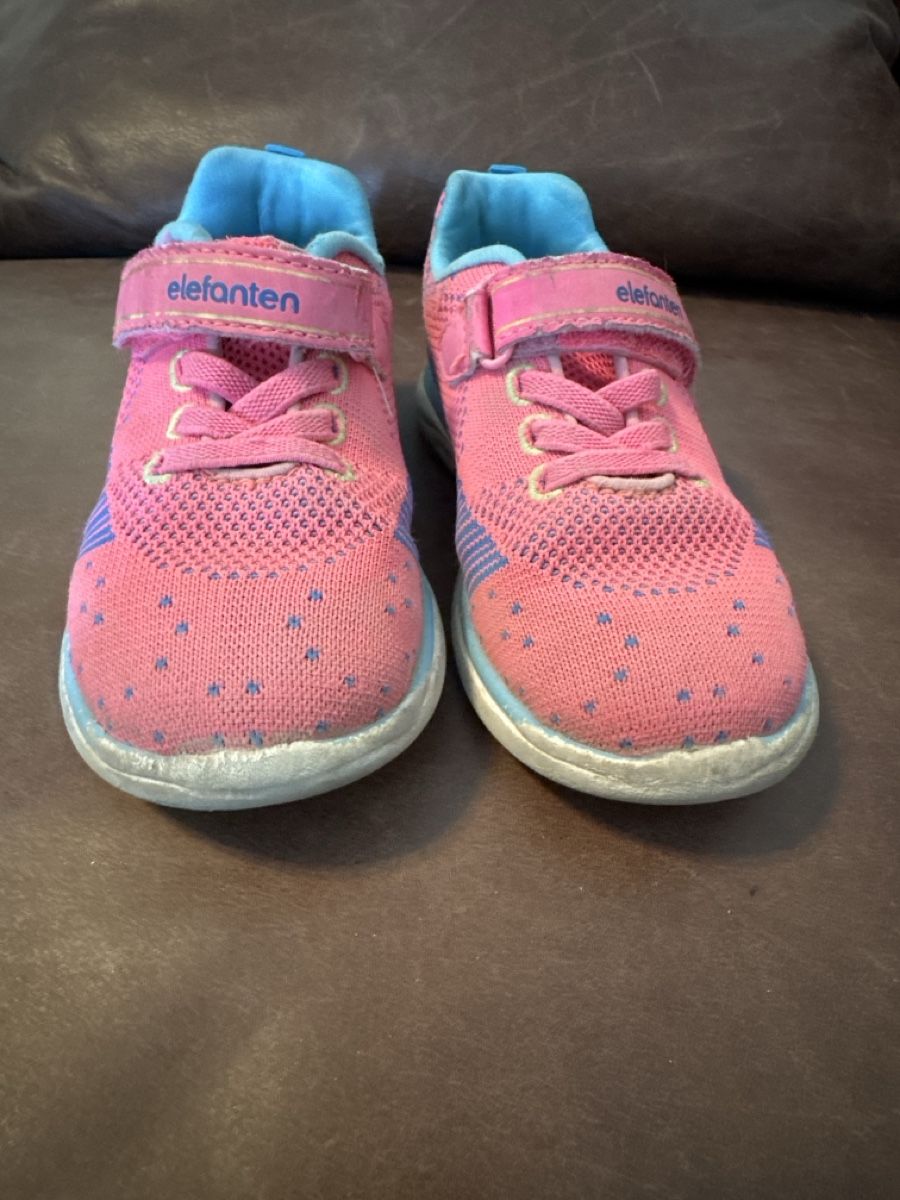 Scarpe per ragazze: Elefanten pinke Sneakers Grösse 25 – Usato da Zürich venduto da Petrui 1