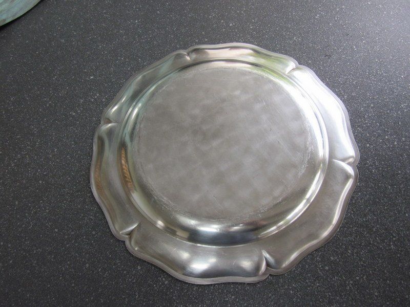 Plateaux: Grosse runde Platte, Tablett, Schale versilbert – D'occasion à Bischofszell par Pfau0 3