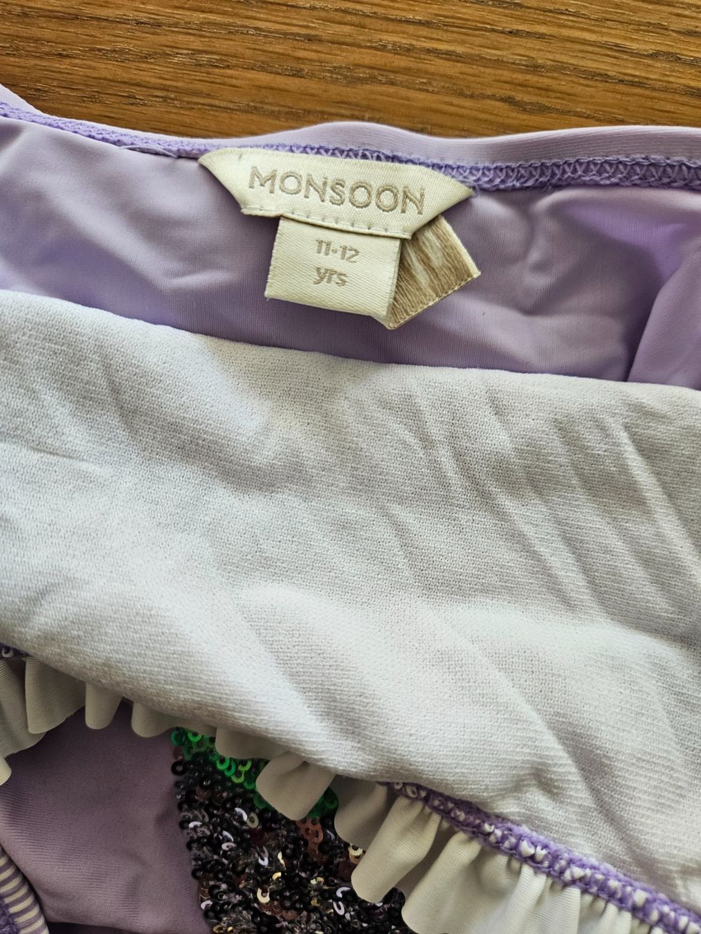 Costumi da bagno & Bikini: Monsoon Badeanzug Gr. 140-146 neu – Nuovo (secondo la descrizione) da Engelburg venduto da ynnoc19 2