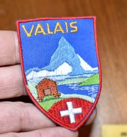 VINTAGE Badge VALAIS  nos ST. GALLER STICKEREI abzeichen