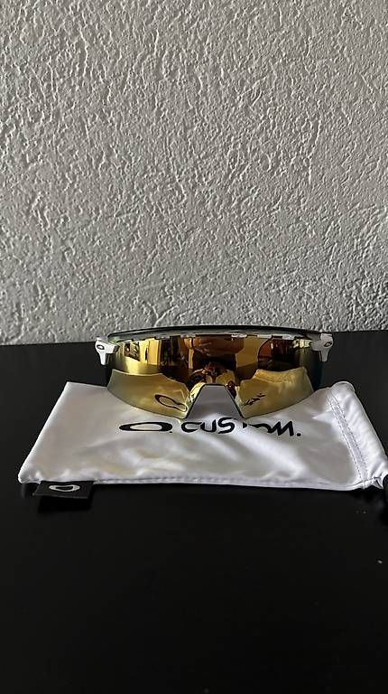 Occhiali & Lenti: Oakley Custom Encoder Strike Vented White Prizm 24k – Usato da Gränichen venduto da joe_z6tz 1