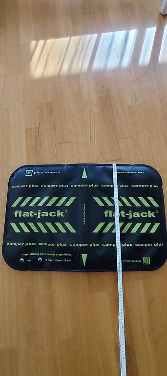 Coussins: Aufblasbarer Keil, Luftkissen Flat Jack Camper plus – D'occasion à Luzern par Lumide 1