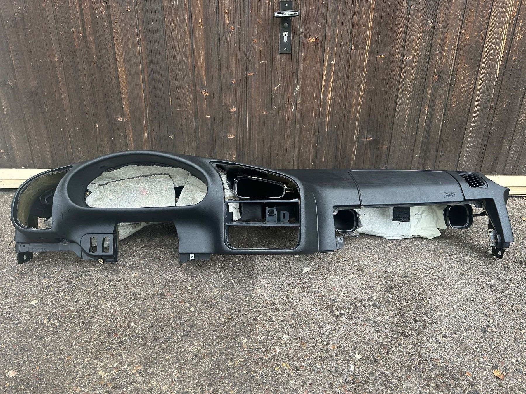 BMW Alle Autoersatzteile: BMW e36 Limo Armaturenbrett Jg. 1996 – Gebraucht aus Jonen von BMWE369 1