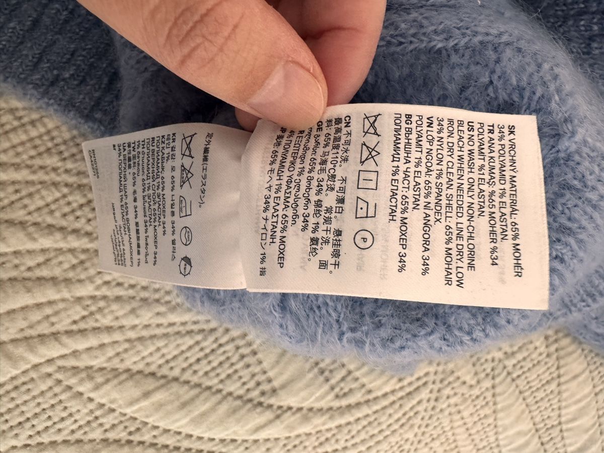 Maglioni & Felpe: Pull ERDEM x H&M bleu ciel angora – Usato da Les Acacias venduto da Janar 4