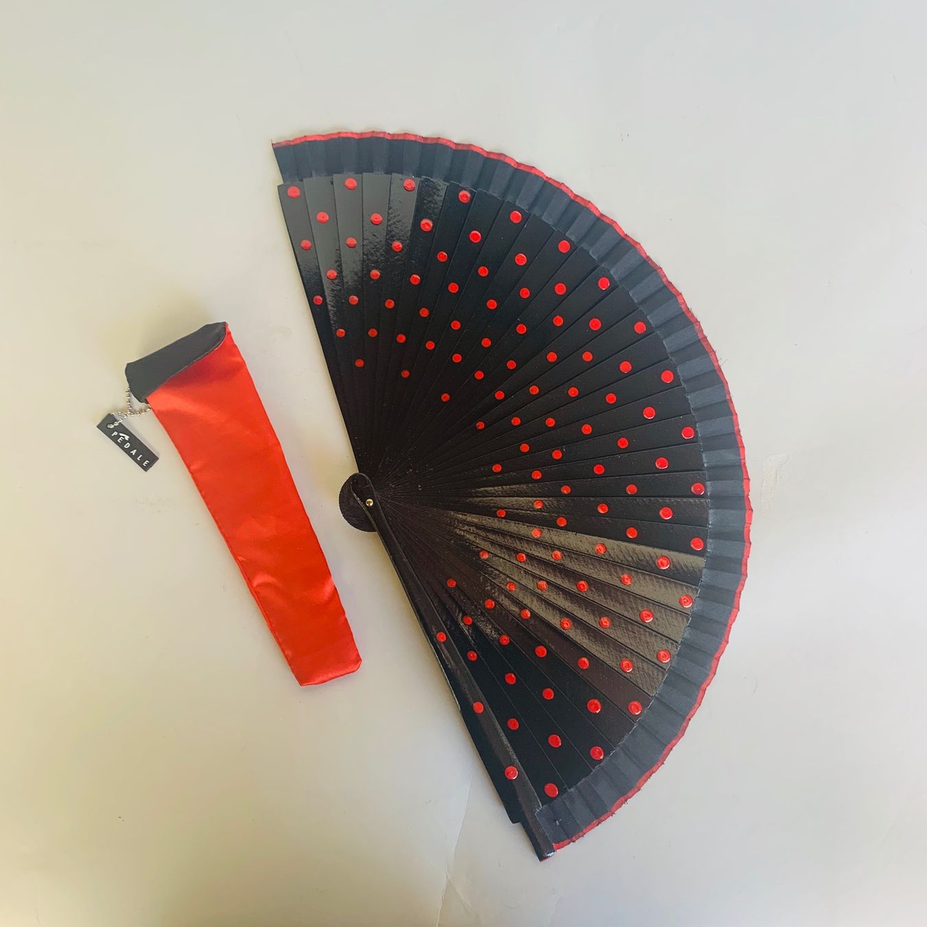 Sonstige Dekorationen & Accessoires: Fächer mit Etui – Neu (gemäss Beschreibung) aus Ermensee von Alainmischler