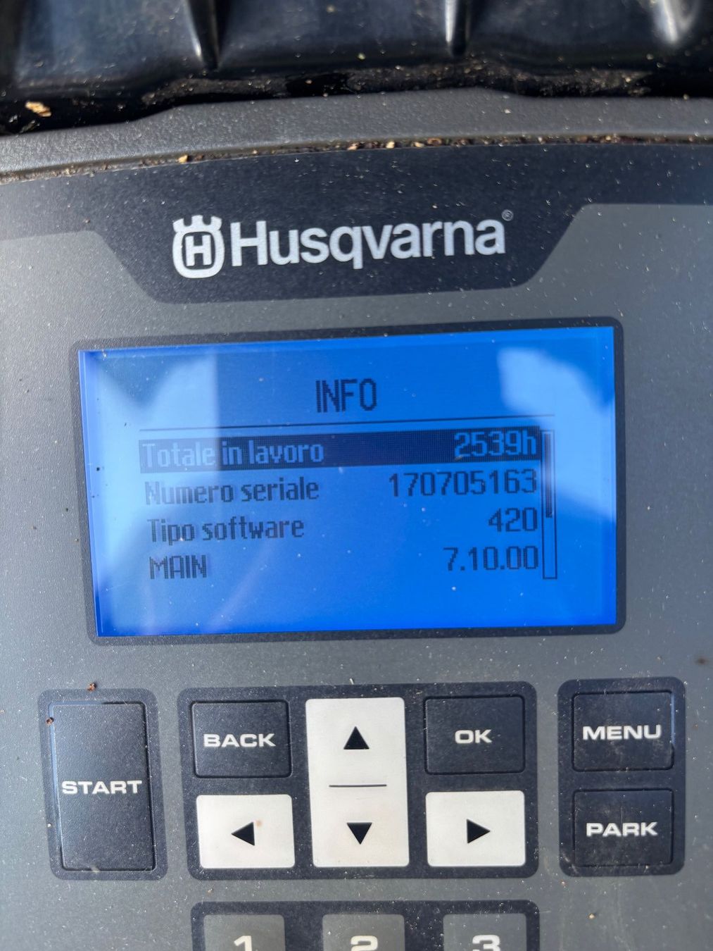 Husqvarna Tagliaerba: Husqvarna Automouwer 420 – Difettoso da Rodi-Fiesso venduto da beli70 2