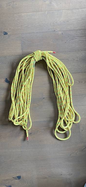 Mammut Seile: Corde d'alpinisme Mammut Alpine Core protect Dry – Gebraucht aus Saules von Khantengri