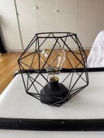 Schwarze Deko Lampe