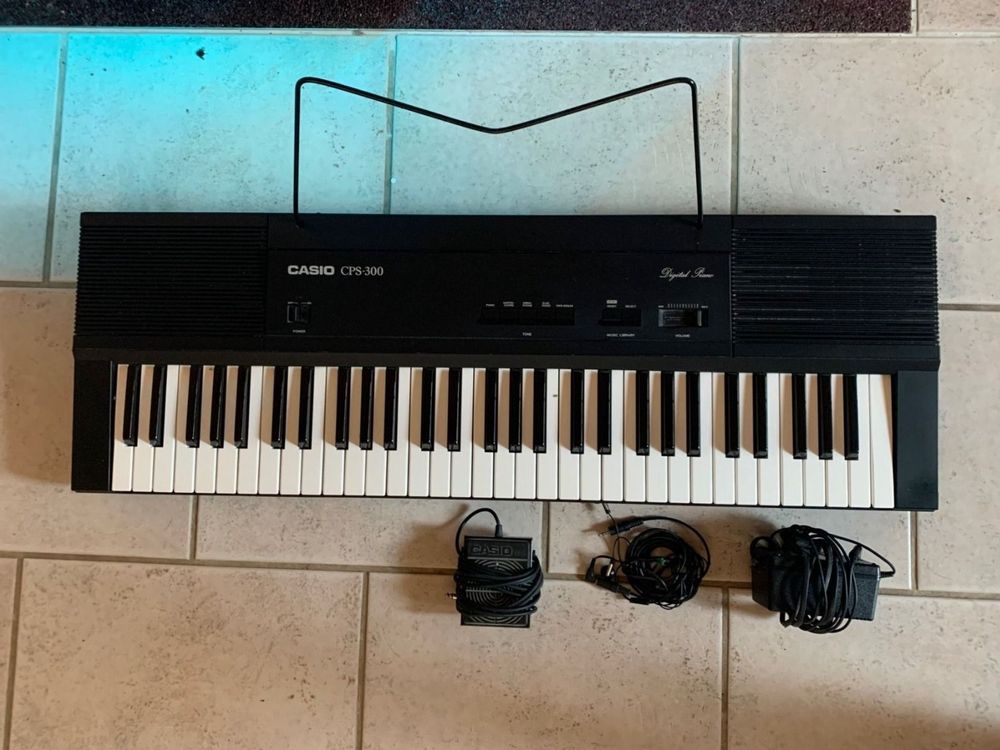 Casio CPS 300 Keyboard Comprare su Ricardo