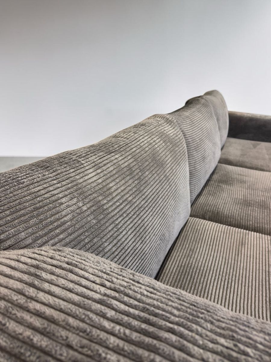 Pfister Divani: Pfister-Ecksofa, dunkelgrauer Cord – Usato da Bachenbülach venduto da Sofalab.swiss 2