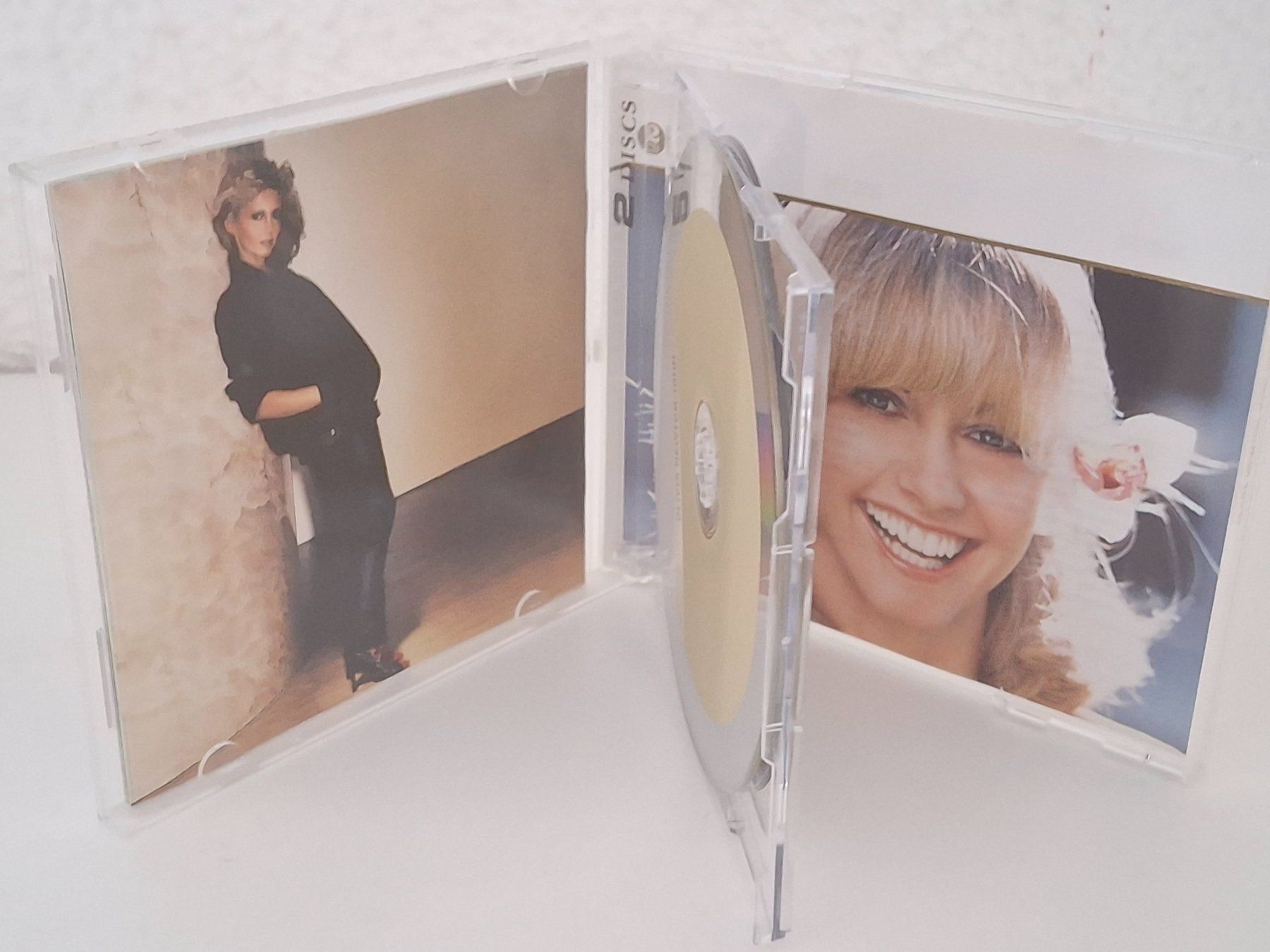 CD: 2CD Olivia Newton-John -  Gold – Usato da Aarberg venduto da Jackup1 3