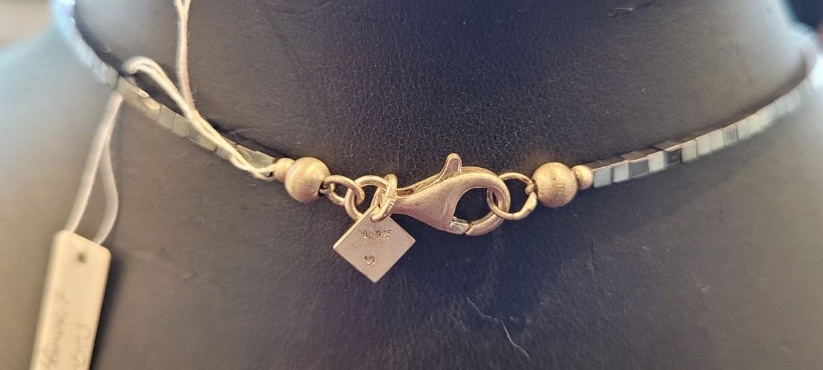 Catenine: Hämatit Silbercollier – Nuovo e nell'imballaggio originale da Münsingen venduto da Goldschmiede_Ambrosi 3