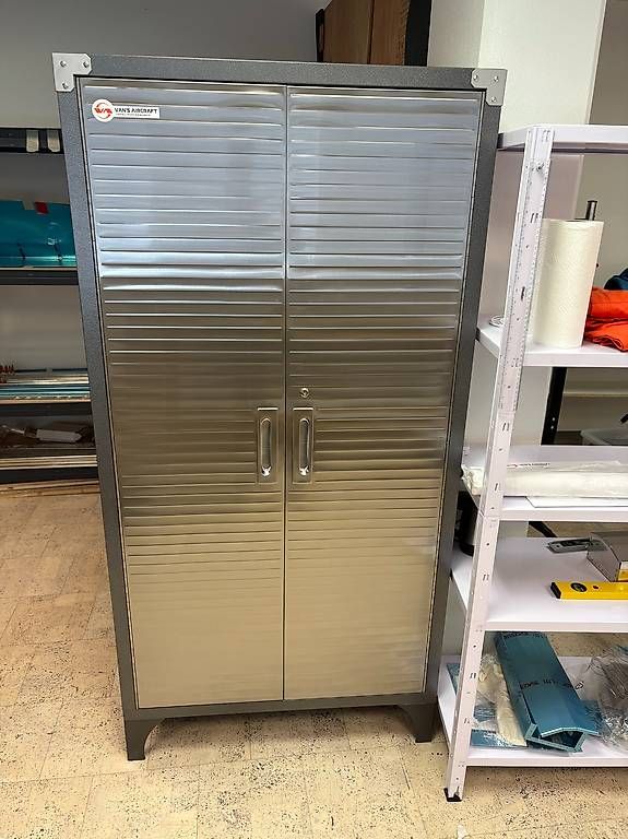 Schränke: Werkzeugschrank – Gebraucht aus Baden von fio_2hh7