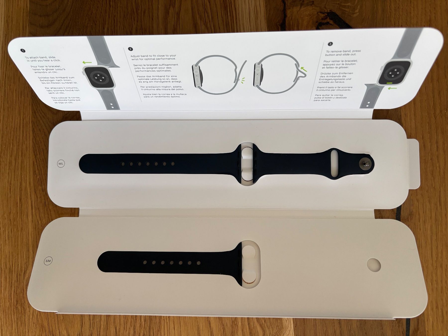 Apple Bracelets: Apple Watch Sport Armband Graphit neu – Neuf avec emballage d'origine à Regensdorf par nin_9d8s