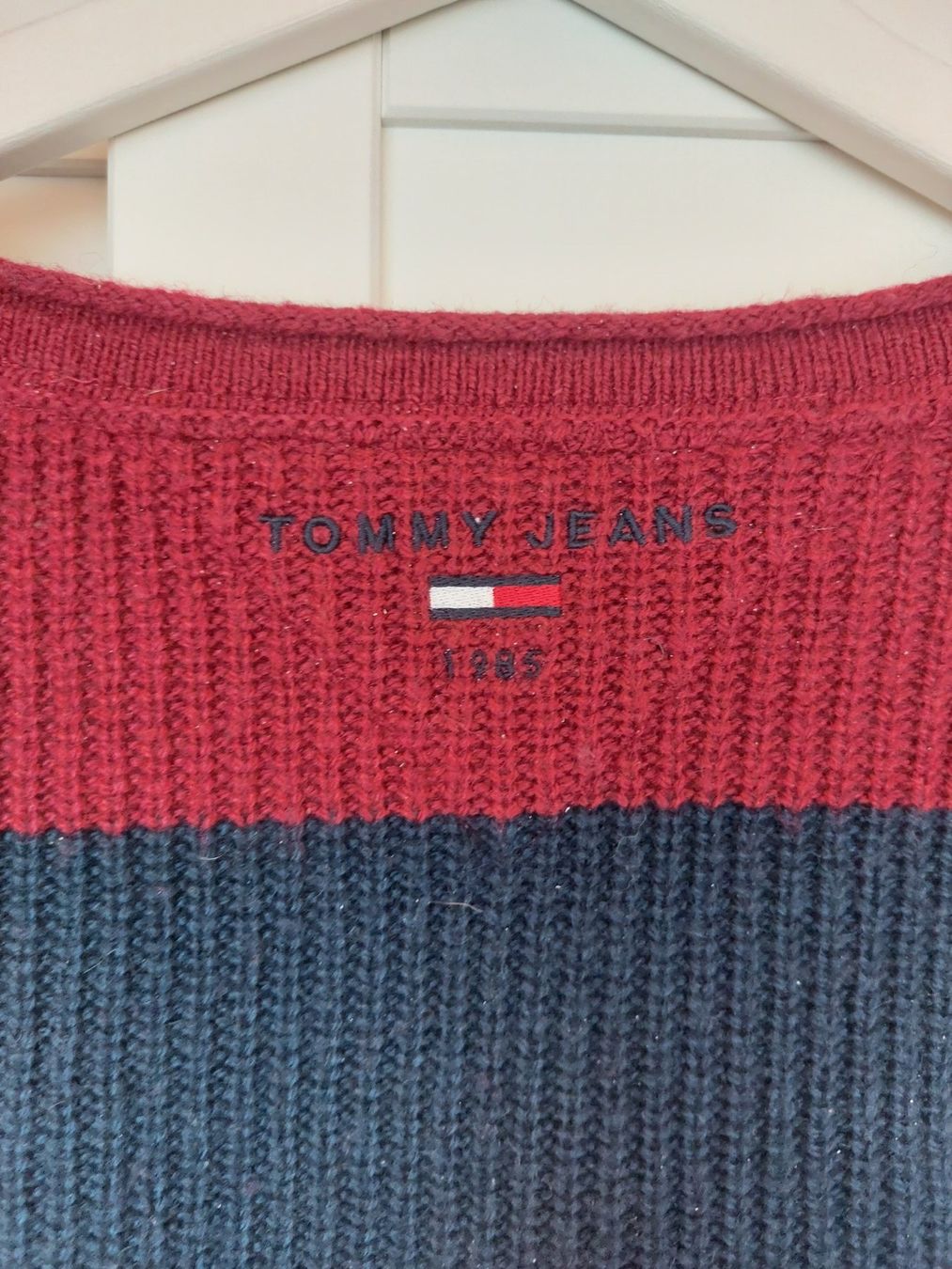 Tommy Hilfiger Maglioni & Felpe: Tommy Hilfiger Strickpullover Wolle, Grösse S, V-Ausschnitt – Usato da Titterten venduto da fra_v27g 3