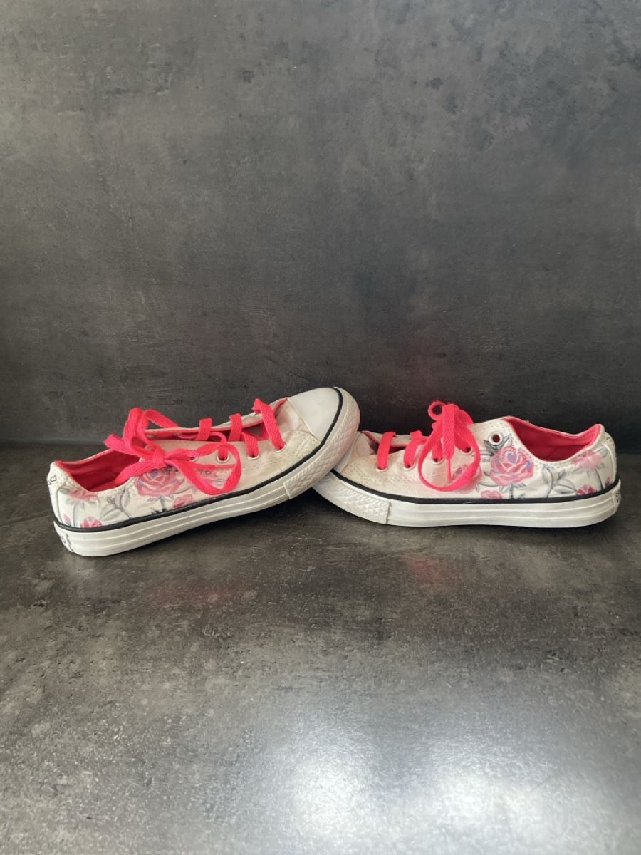 Converse Chaussures filles: Basket CONVERSE - Pointure 33 – D'occasion à Sornard (Nendaz) par delezedoris 4