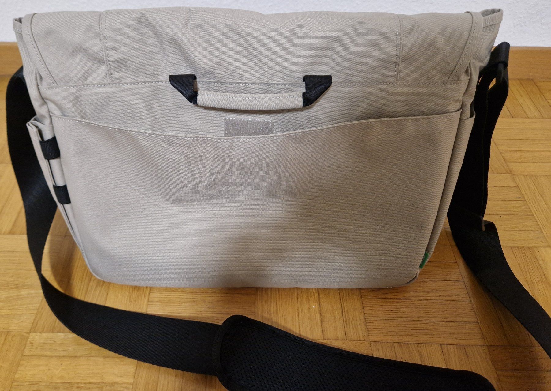 North Face Borse: The North Face super Messenger bag L – Usato da Dübendorf venduto da Kokoro-Cardshop 3