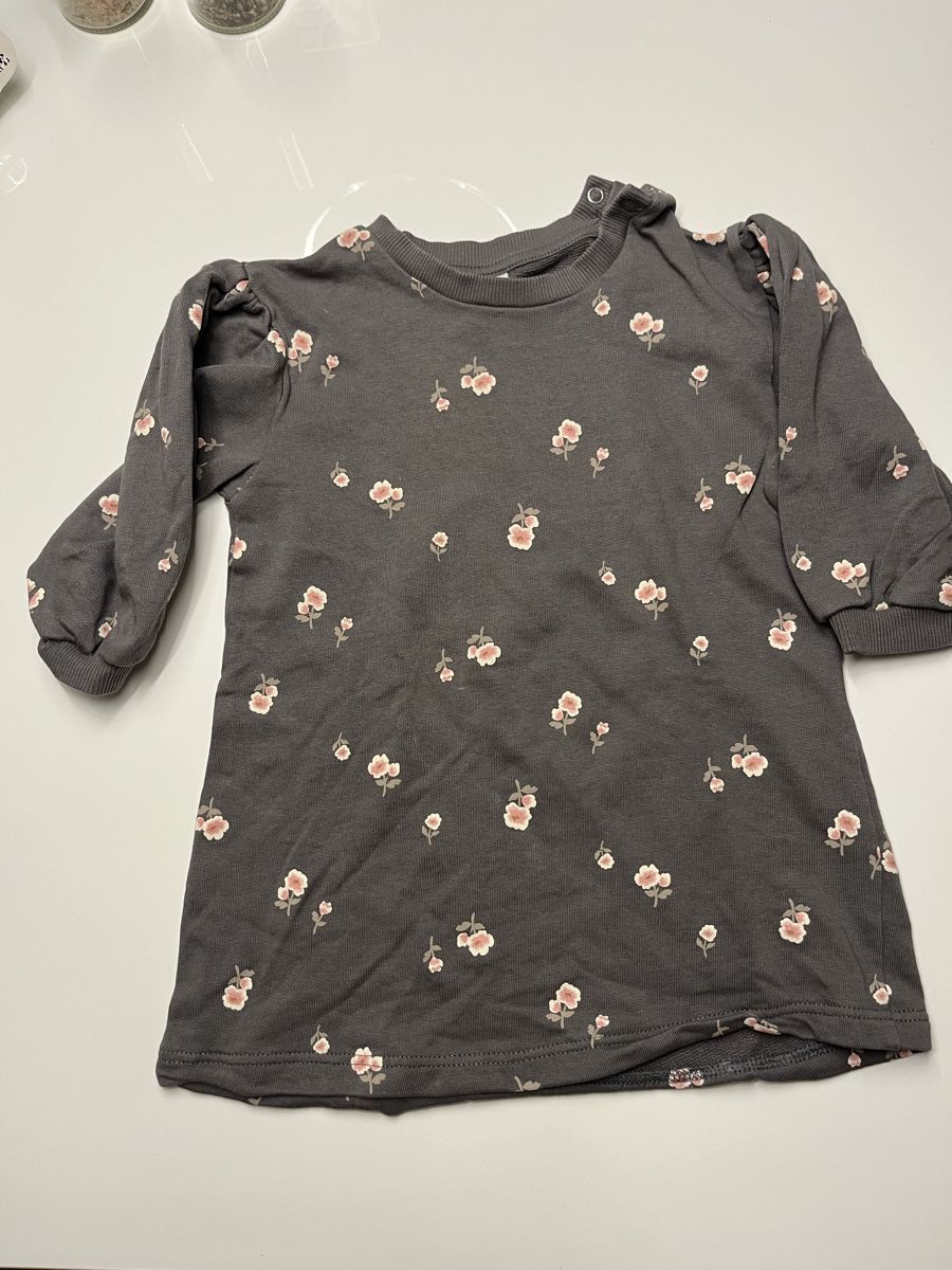 H&M Vestiti & Gonne: H&M Langarmkleid Gr. 86 – Usato da Oberwil BL venduto da FinjaBijou 4