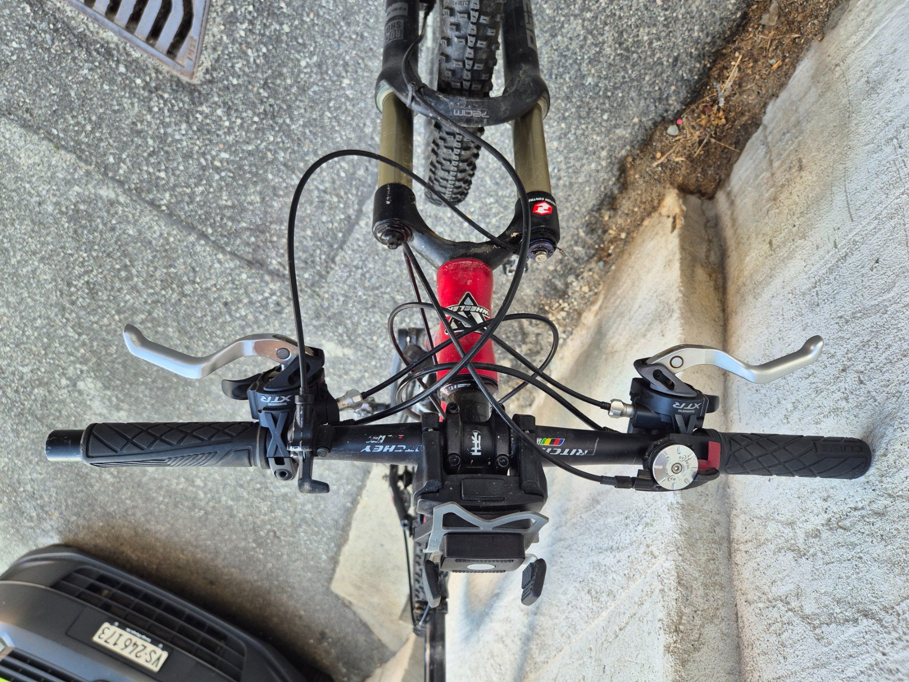 Velos: VTT Wheeler Falcon 10 Race édition – Gebraucht aus Bramois von Pignon2 3