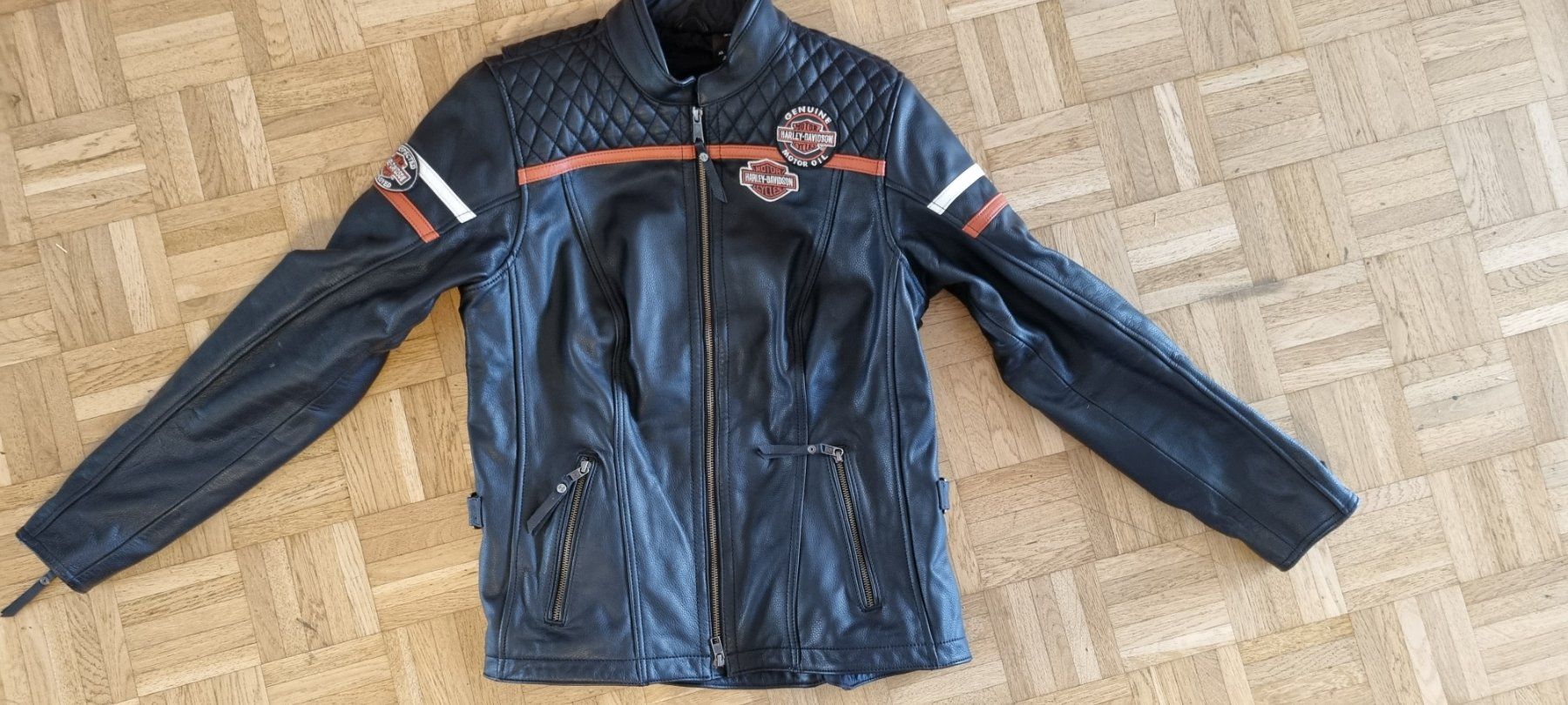 Harley-Davidson Giacche: Harley-Davidson Lederjacke schwarz Grösse XL Damen – Nuovo (secondo la descrizione) da Breitenbach venduto da ste_t592