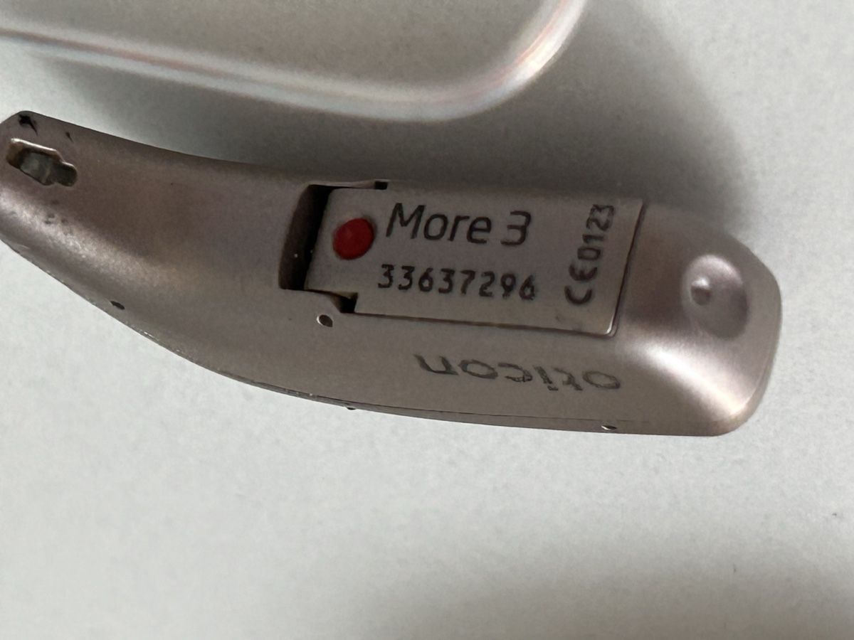 Oticon Medizinische Geräte: Oticon More 3 – Gebraucht aus Monte Carasso von Mi3Or 3